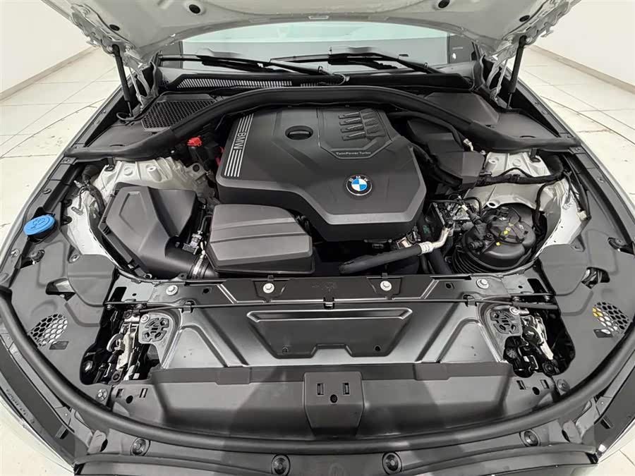 BMW 3 Series 2024 #19 BMW 3 Series 2024 car image #19