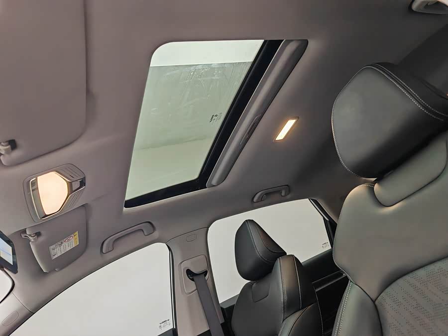 GEELY Emgrand 2023 #19 GEELY Emgrand 2023 car image #19