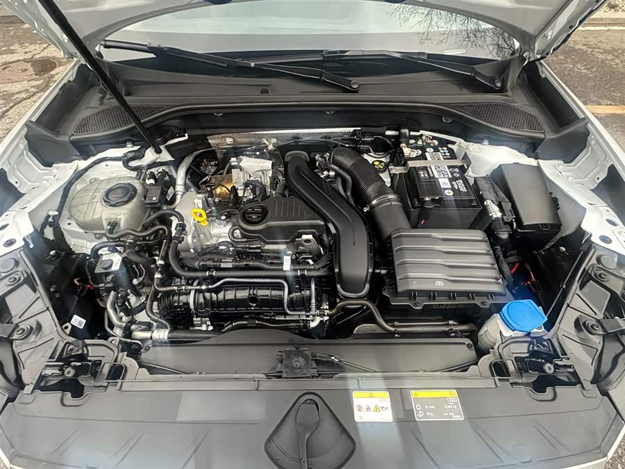 Audi Q2L 2024 #19 Audi Q2L 2024 car image #19