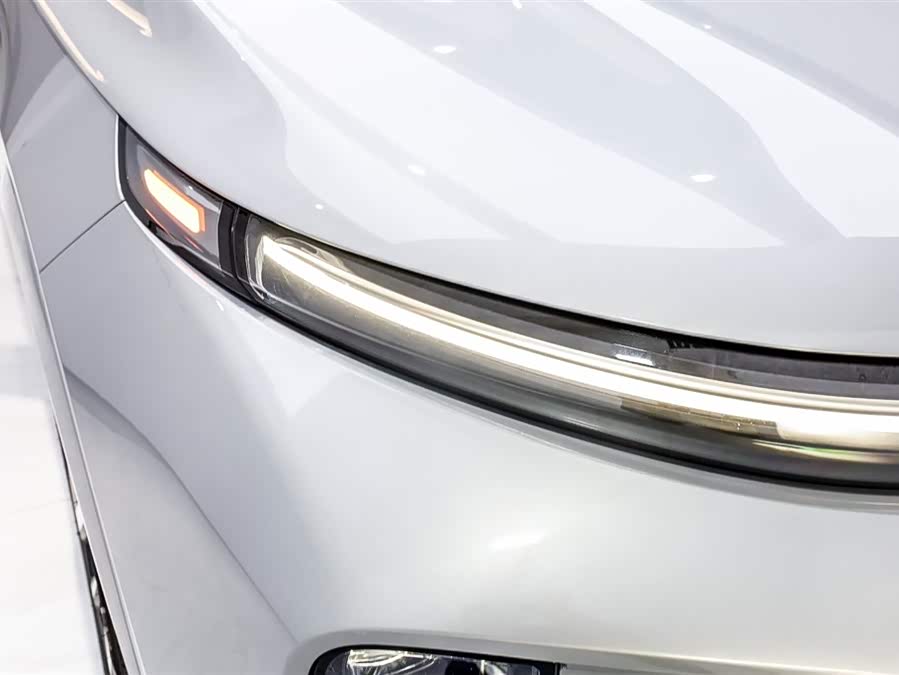 Li L7 2024 صورة سيارة #19