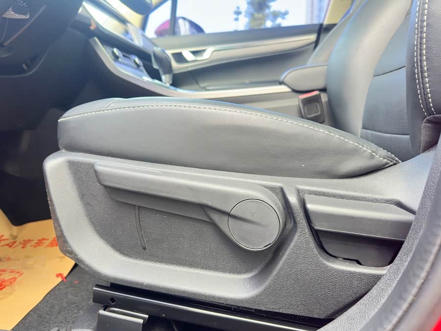 GEELY Emgrand GS 2018 car image #19