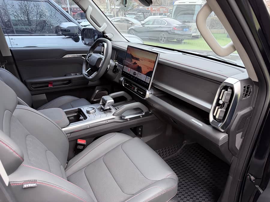 Jetour T2 2024 car image #19