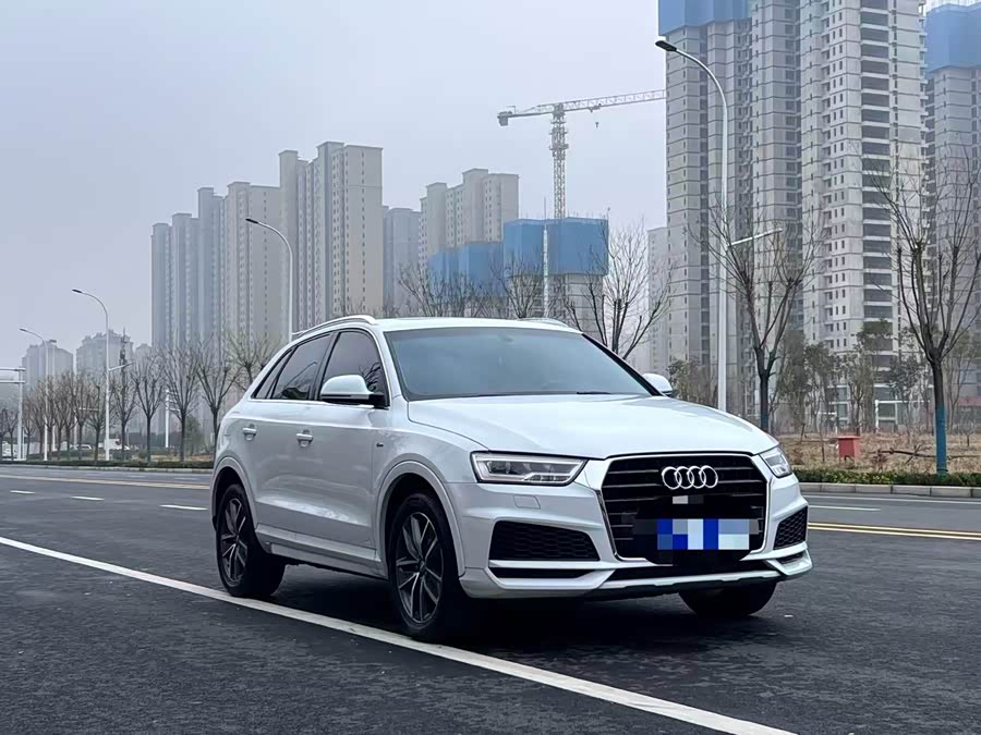 Audi Q3 2018 #19 Audi Q3 2018 car image #19