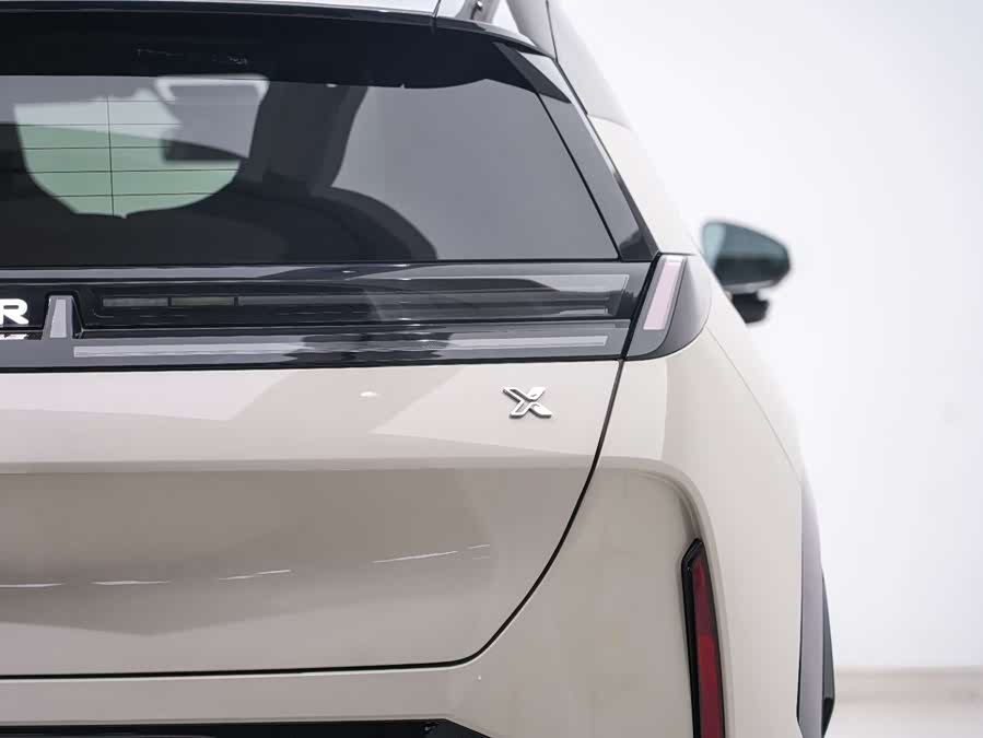 Zeekr X 2024 immagine di auto #19