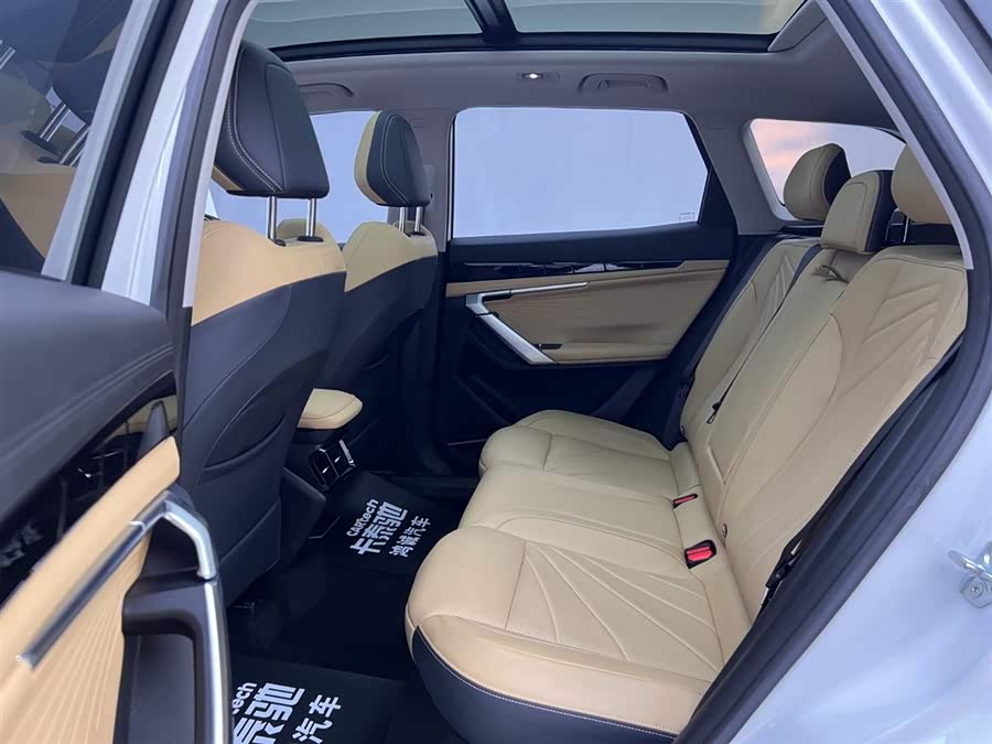 GEELY Boyue L 2023 car image #19