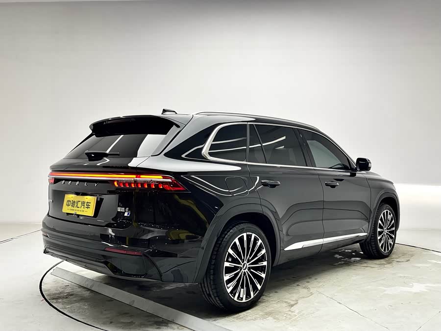 GEELY 2025 car image #19