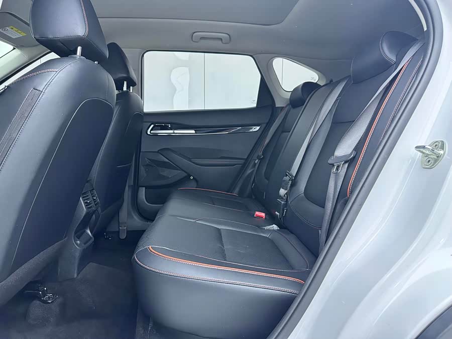 Kia Seltos 2023 imagen de coche #19