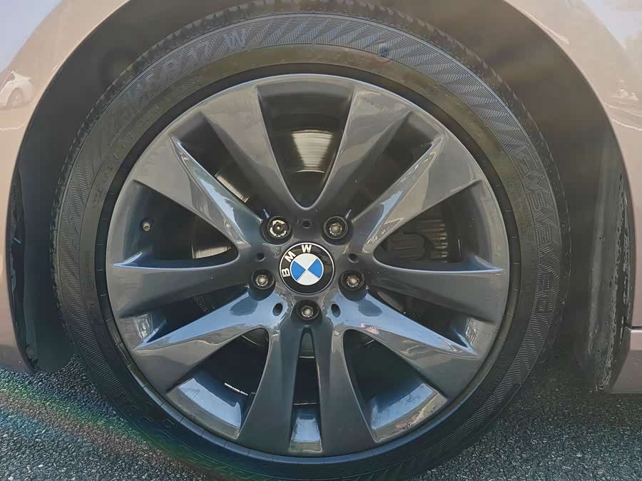 BMW 3 Series (Imported) 2011 صورة سيارة #19