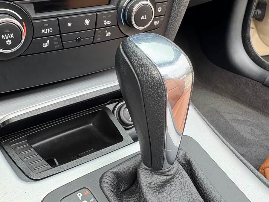 BMW 3 Series (Imported) 2013 car image #19