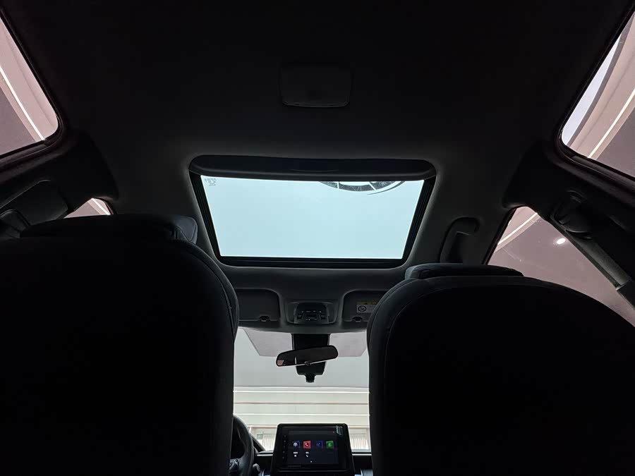 Toyota Frontlander 2022 car image #19