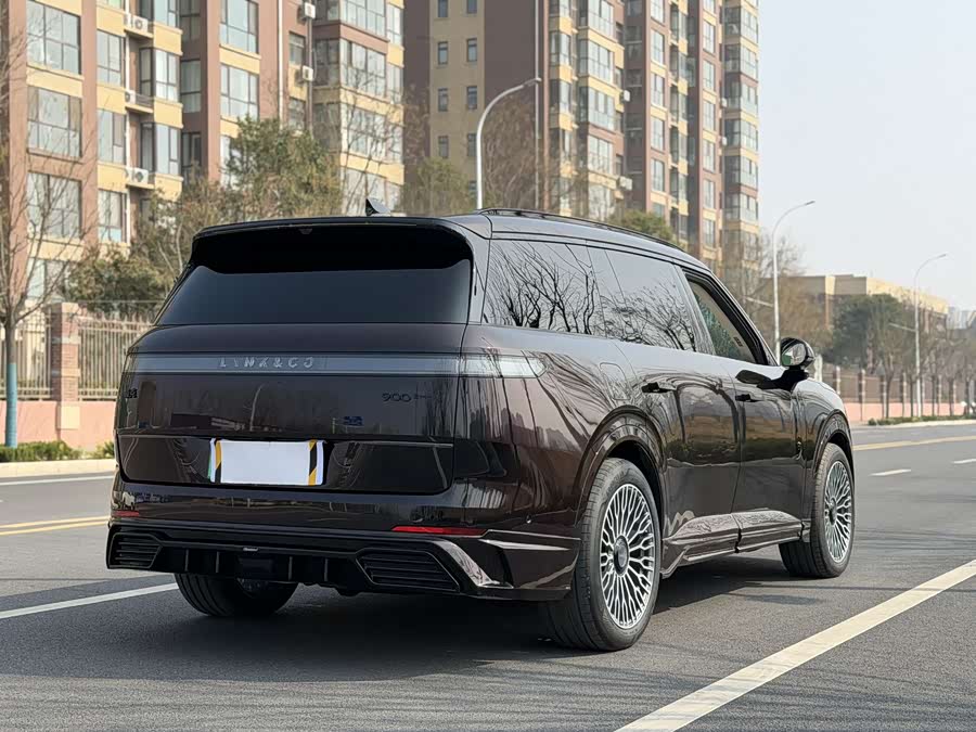 Lynk & Co 900 2025 #19 Lynk & Co 900 2025 car image #19