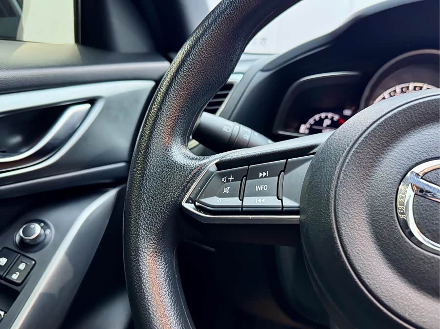 马自达 马自达CX-4 2018 汽车图片 #19