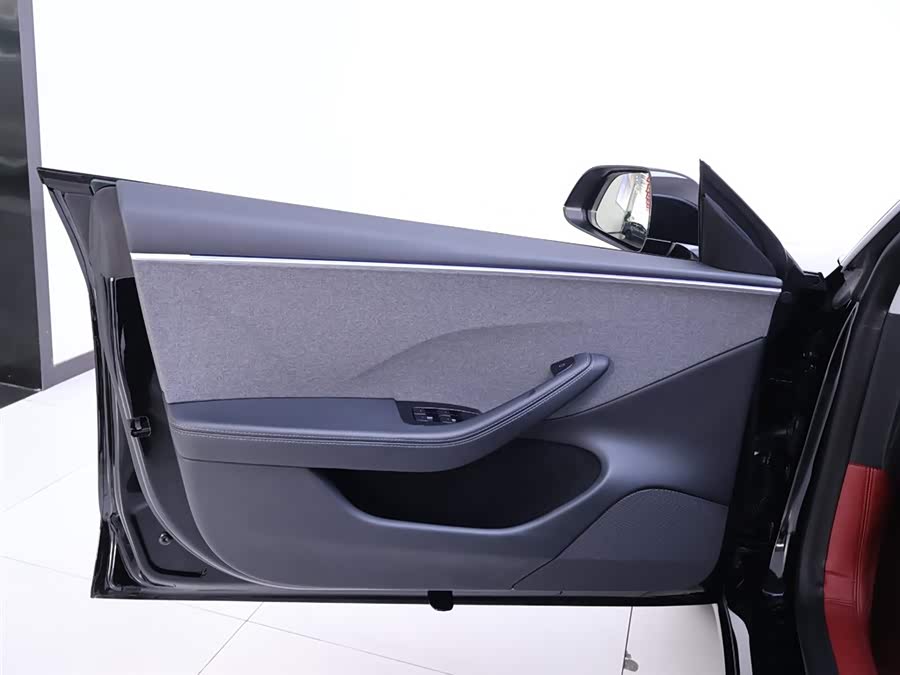 特斯拉 Model 3 2023 汽车图片 #19