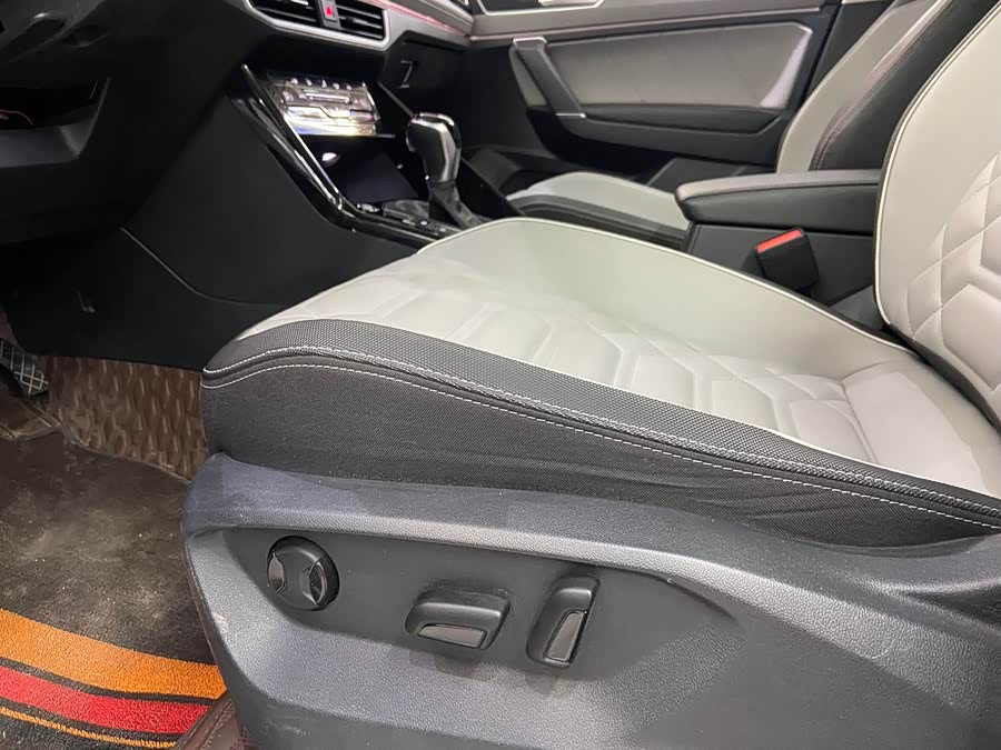 Volkswagen Tayron 2023 car image #19