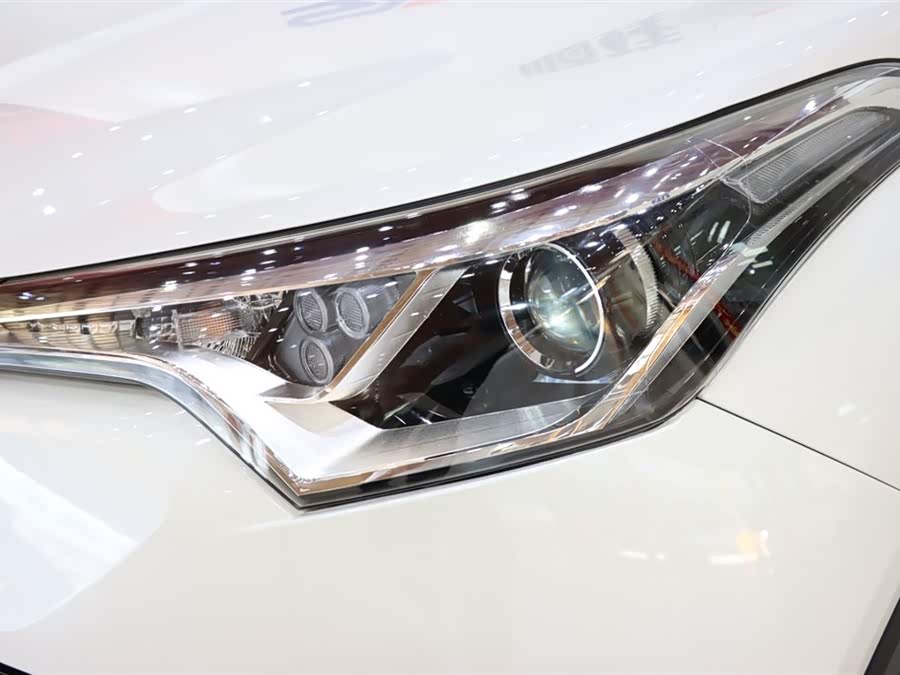 Toyota Izoa 2020 car image #19