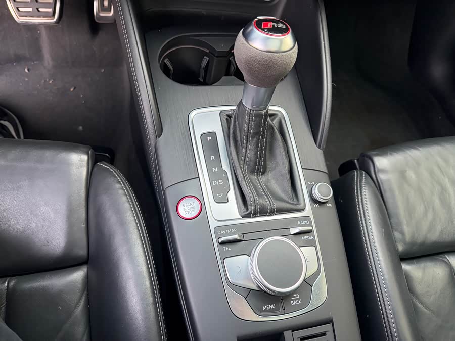 Audi RS 3 2019 imagem de carro #19