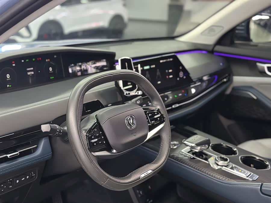 Changan UNI-K iDD 2022 car image #19