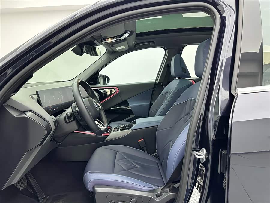 BMW X3 2025 car image #19