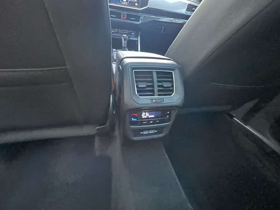 Volkswagen Tayron 2022 car image #19