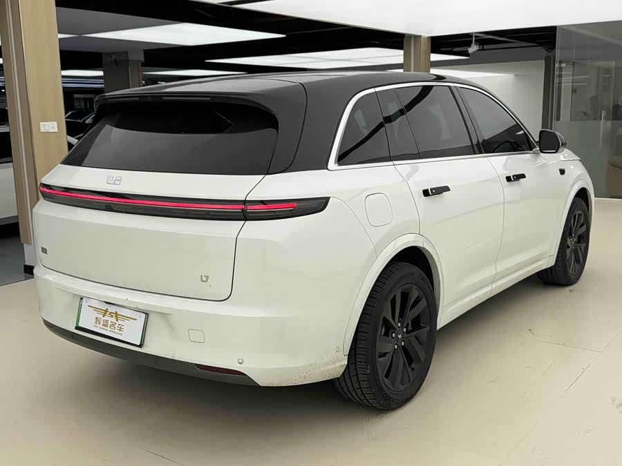 Li L7 2023 صورة سيارة #19