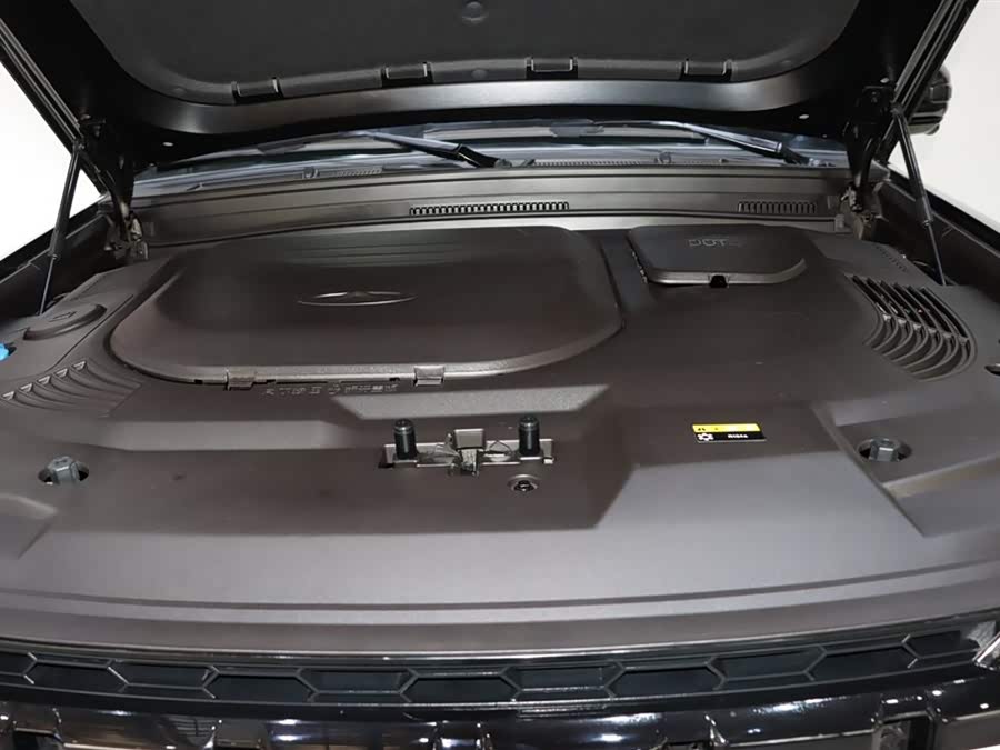 Jetour Traveller 2024 car image #19