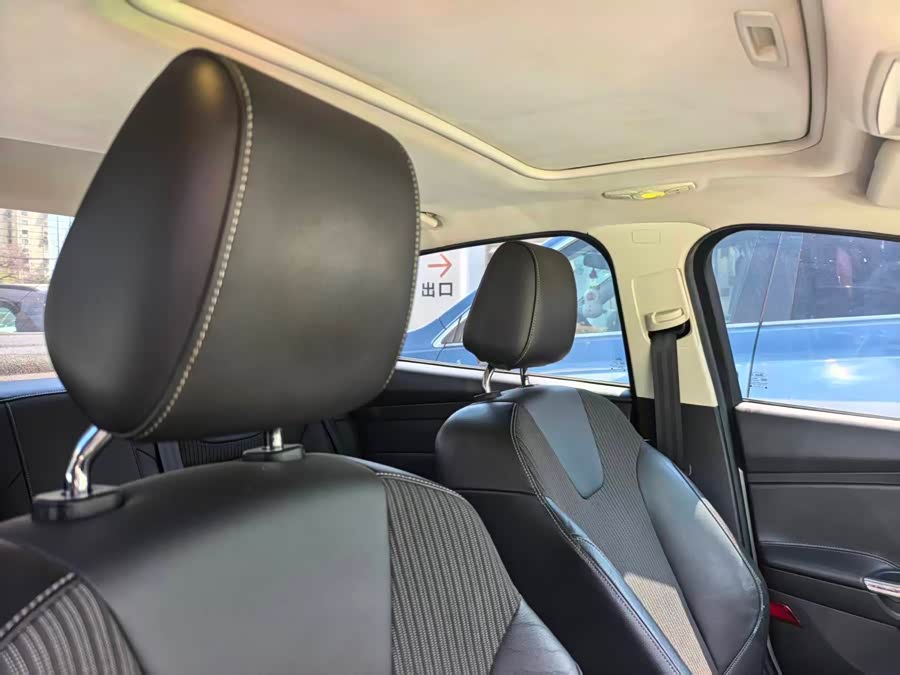 Ford Focus 2013 car image #19