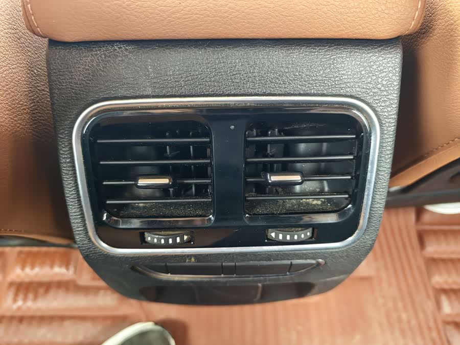 Haval H6 Coupe 2015 imagen de coche #19