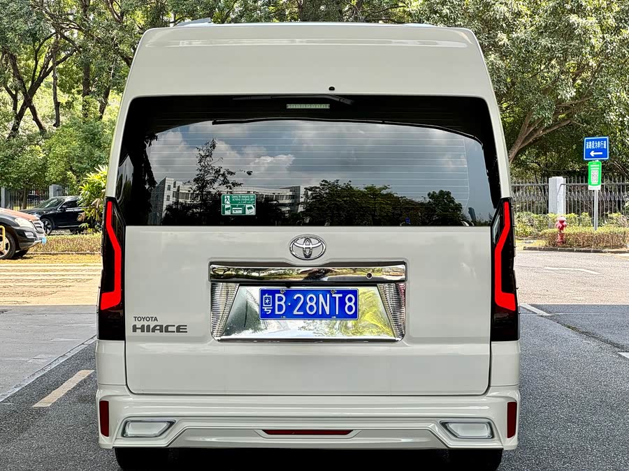 Toyota 2022 car image #19