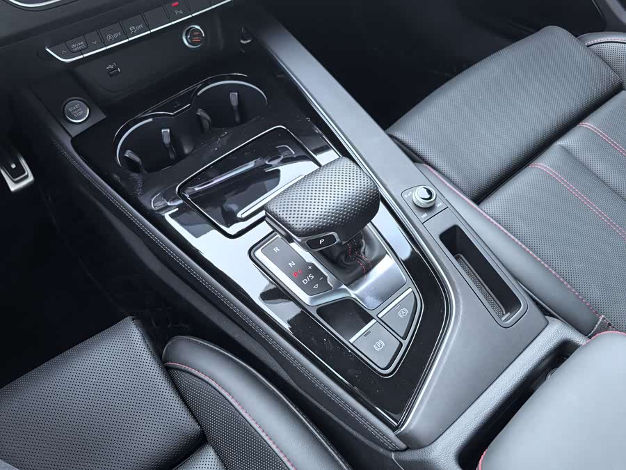 奥迪 奥迪A4L 2025 汽车图片 #19