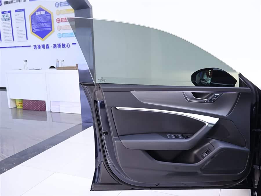 Audi A7 2021 imagen de coche #19