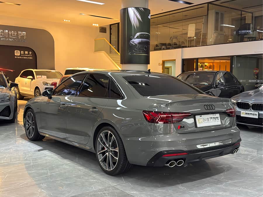 Audi S4 2024 صورة سيارة #19