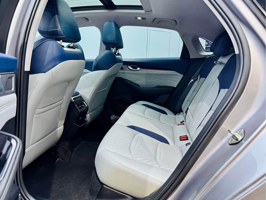 GEELY Preface 2021 image de voiture #19