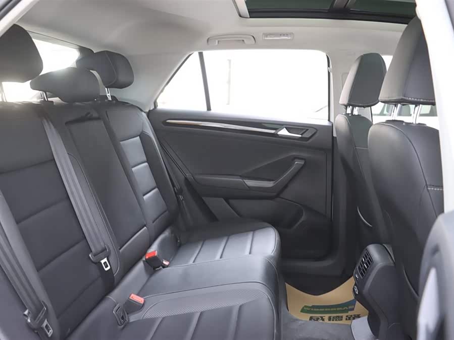 Volkswagen T-Roc 2020 #19 Volkswagen T-Roc 2020 immagine di auto #19