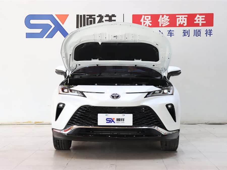 Toyota Venza 2023 car image #19