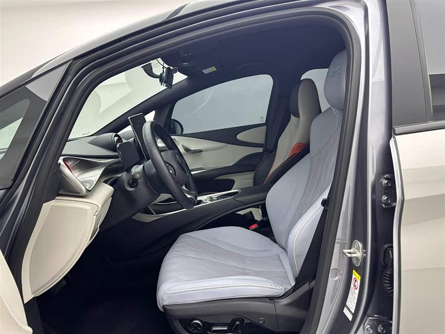 BYD Dolphin 2022 صورة سيارة #19