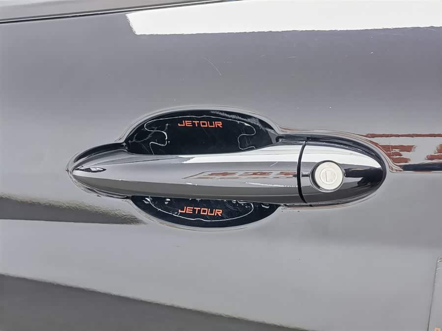 X70M 2022 immagine di auto #19