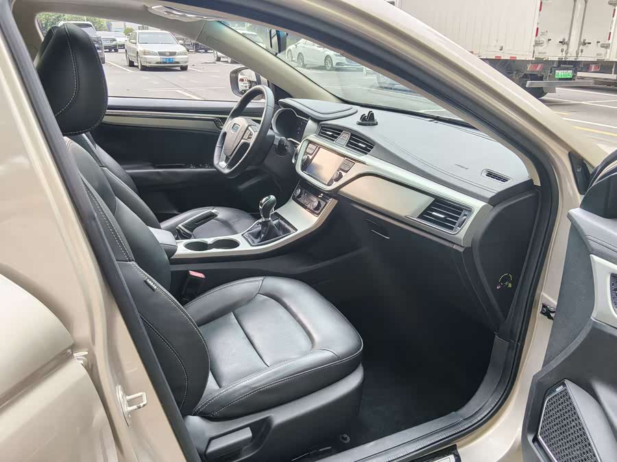 GEELY Emgrand GL 2016 immagine di auto #19