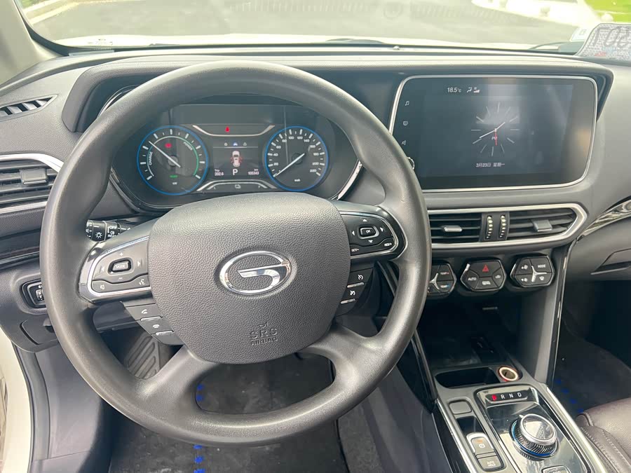 GAC ix4 2019 car image #19