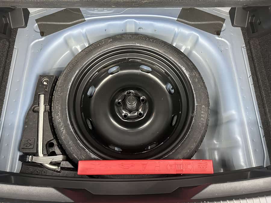 Volkswagen T-Roc 2022 car image #19