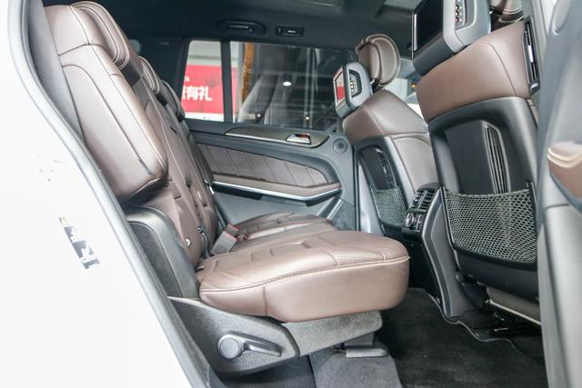 Mercedes-Benz GLS AMG 2019 car image #19