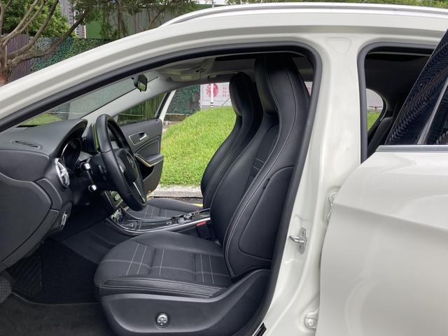 Mercedes-Benz GLA Class (Imported) 2014 car image #19