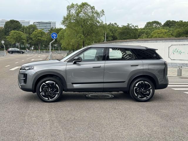 Chery Tiggo7 C-DM 2025 car image #19