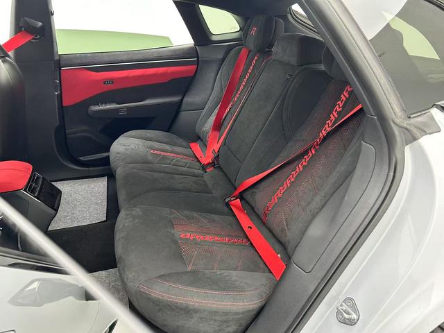 极氪 极氪001 FR 2023 汽车图片 #19