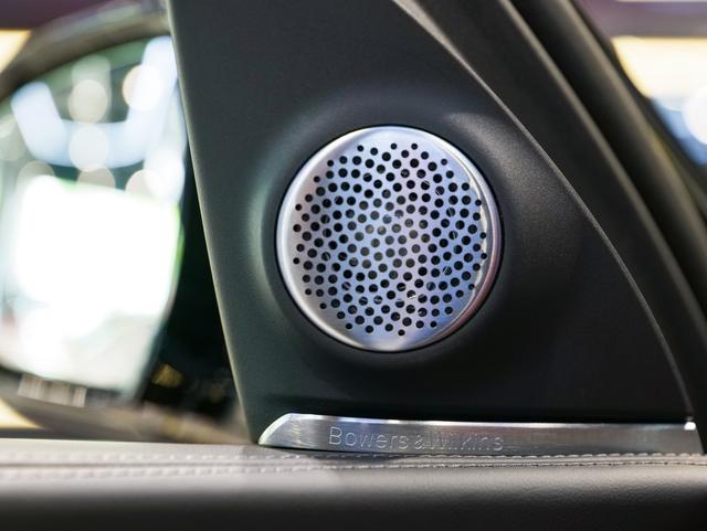 BMW XM 2024 car image #19