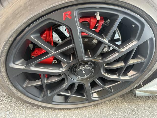 极氪 极氪001 FR 2023 汽车图片 #19