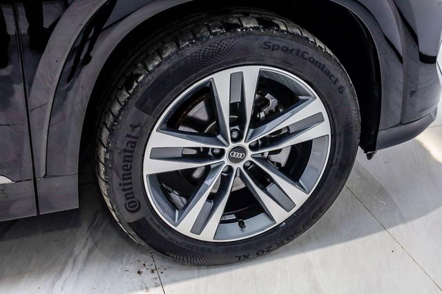 Audi Q6 2024 immagine di auto #19