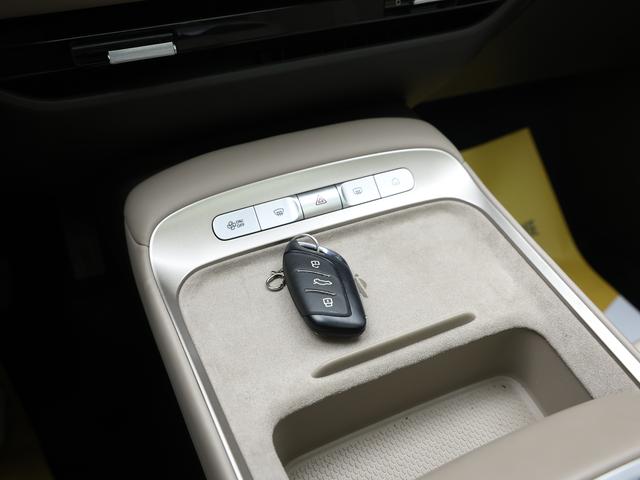 MG ES5 2024 imagem de carro #19