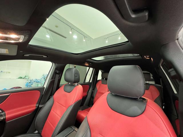 Mercedes-Benz GLB AMG 2021 #19 Mercedes-Benz GLB AMG 2021 car image #19