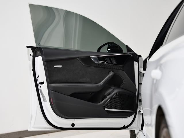 Audi RS 5 2022 car image #19