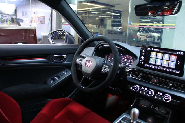 Honda Civic (Imported) 2024 car image #19